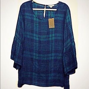 DONATED Tunic-Bell Sleeves, Plaid